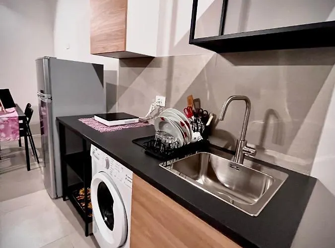 Ciuri Ciuri Nyaraló